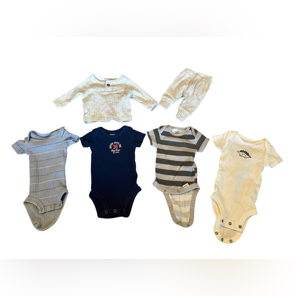 Bulk Baby boy clothes - newborn - 33 items​ - Picture 7 of 8